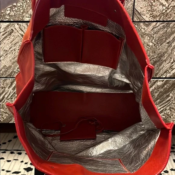 Balenciaga Papier Ledger Handbag - Picture 4 of 9